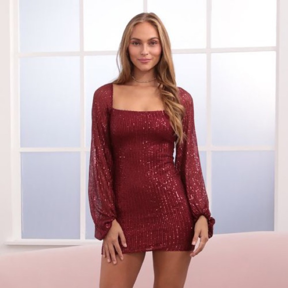 Shantelle Sequin Dress in Burgundy